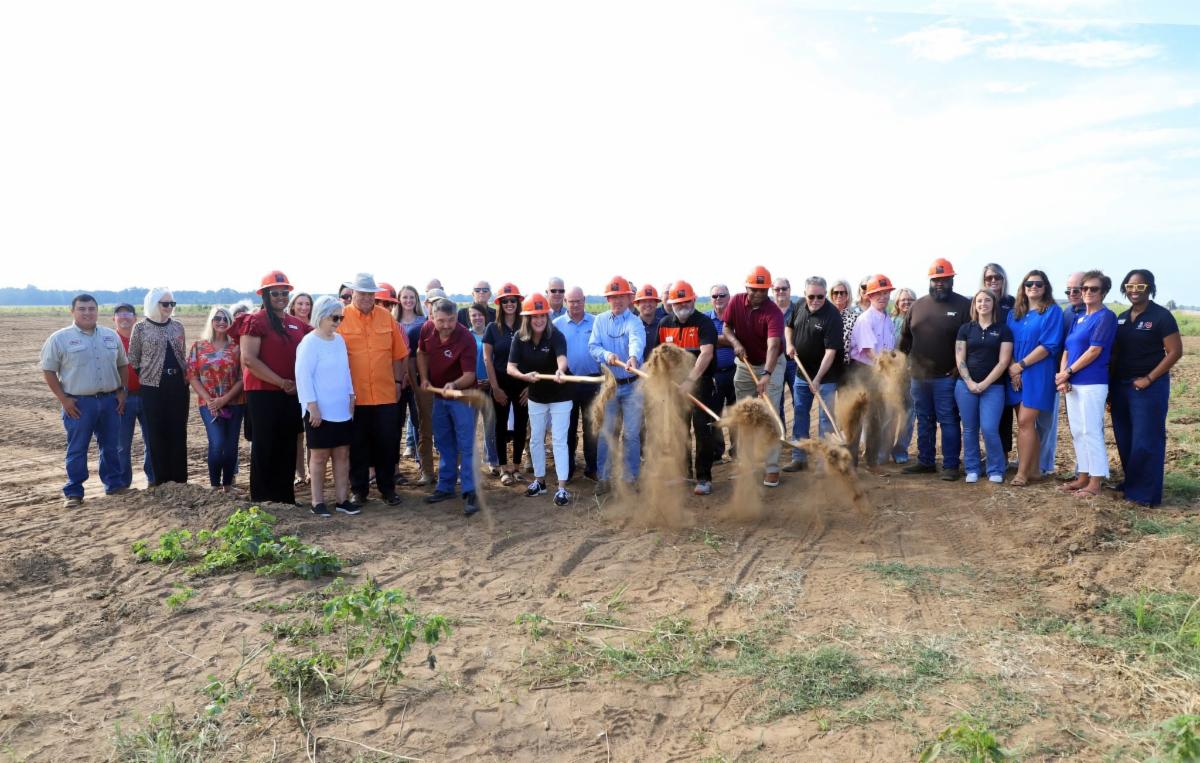 Groundbreaking for New Subdivision in ﻿Newport, Arkansas (2)